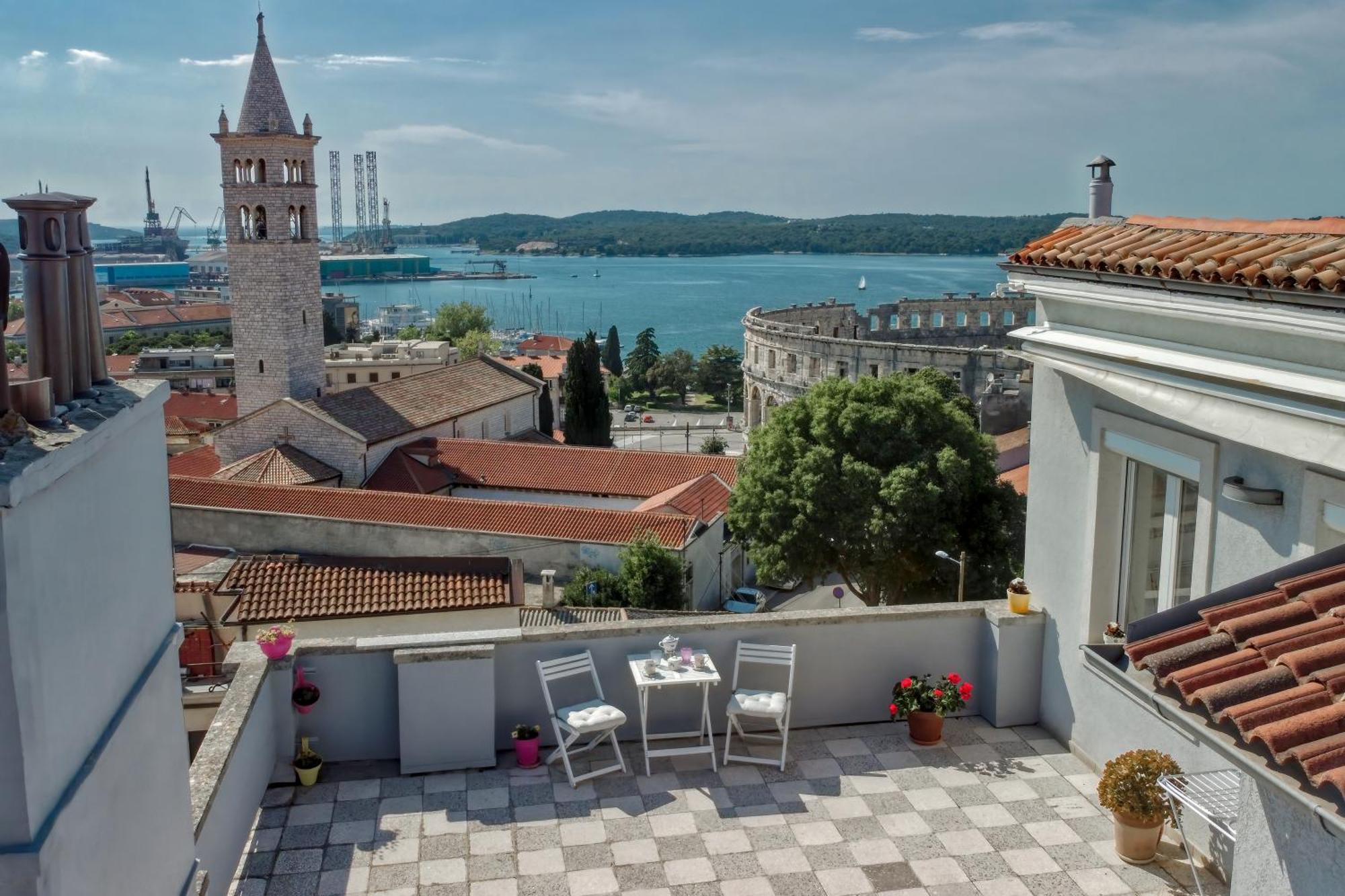 Apartment Seagull Pula Bagian luar foto