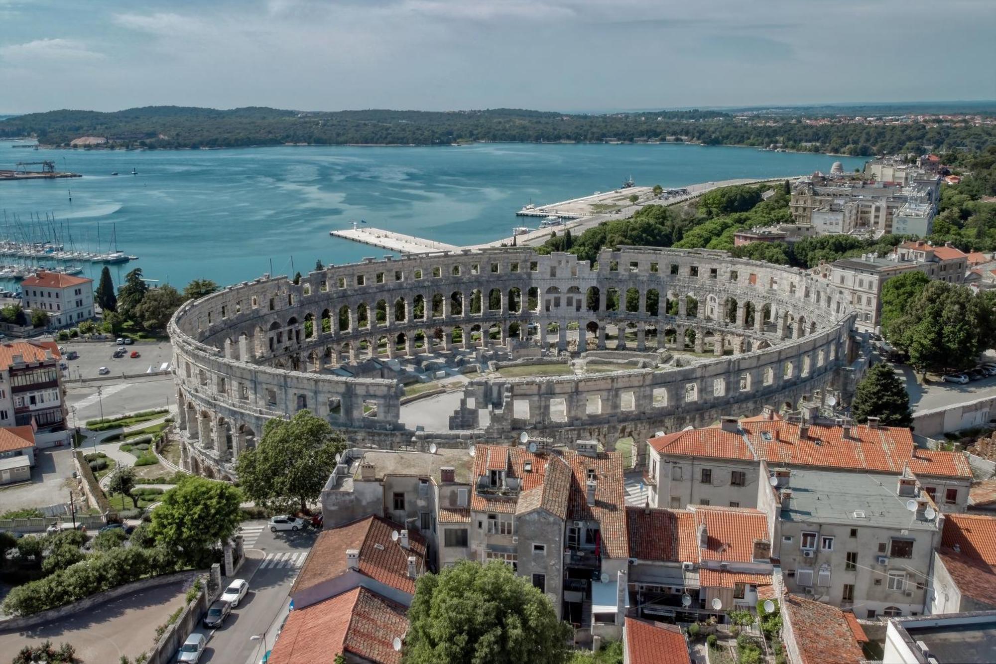 Apartment Seagull Pula Bagian luar foto